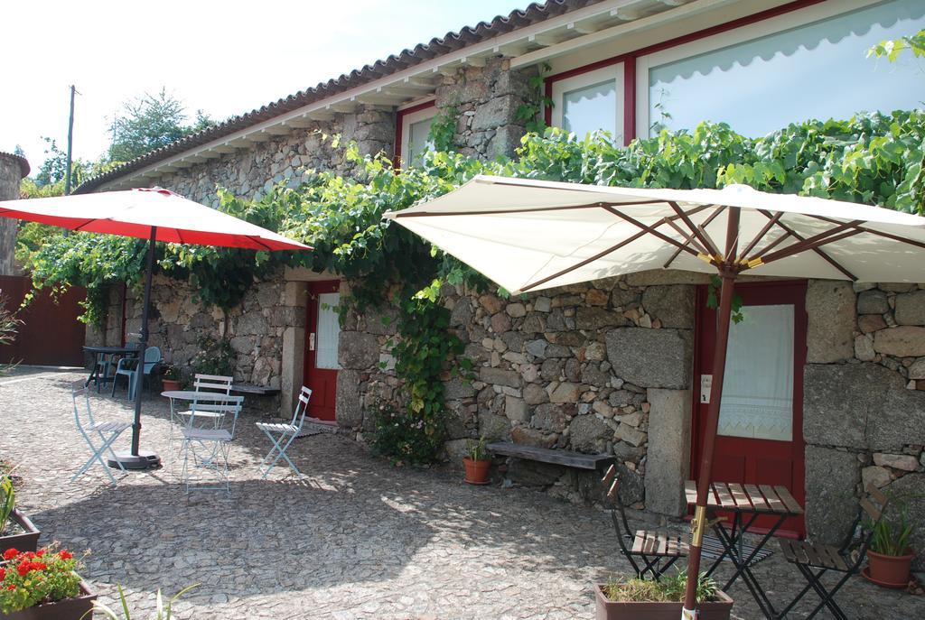 Quinta Pedras De Baixo Bed and Breakfast Longos Buitenkant foto