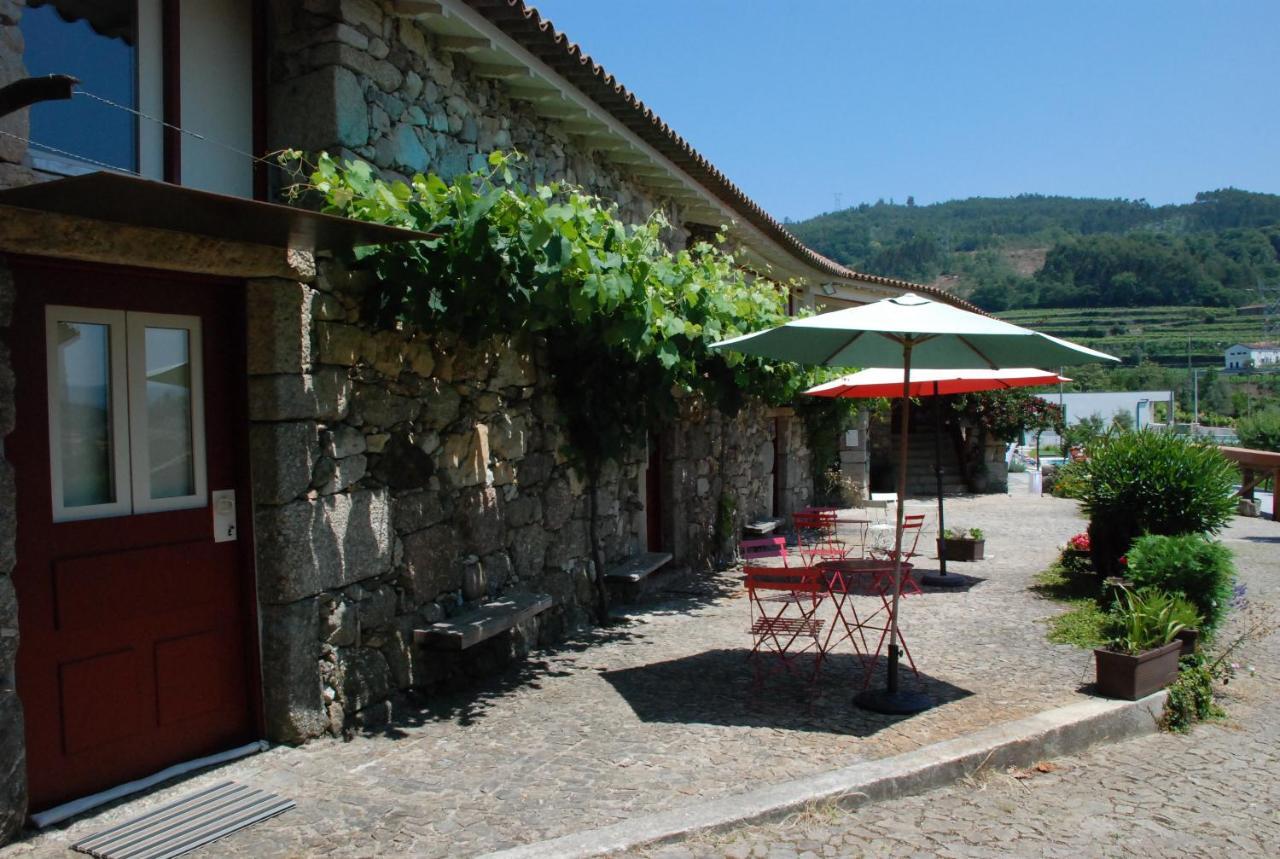 Quinta Pedras De Baixo Bed and Breakfast Longos Buitenkant foto